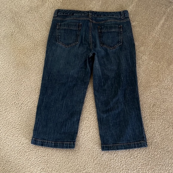 Eddie Bauer Dark Blue Cropped Jeans - Picture 2 of 5